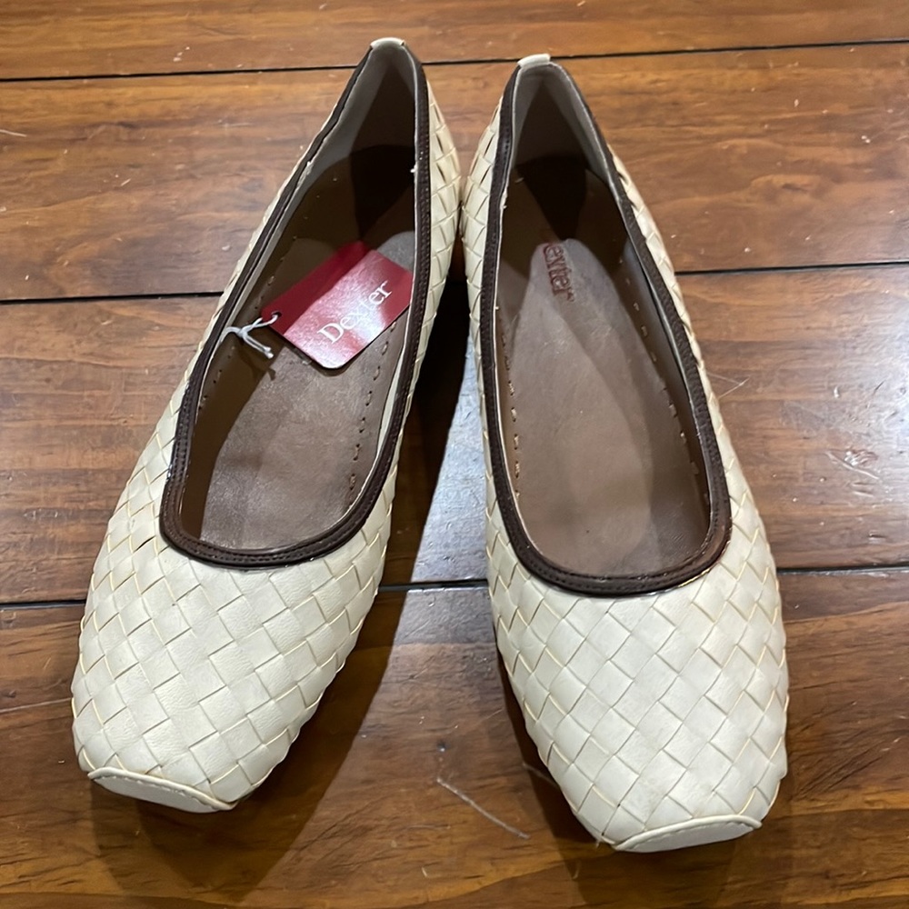 Dexter beige woven flats (sz 7 1/2)